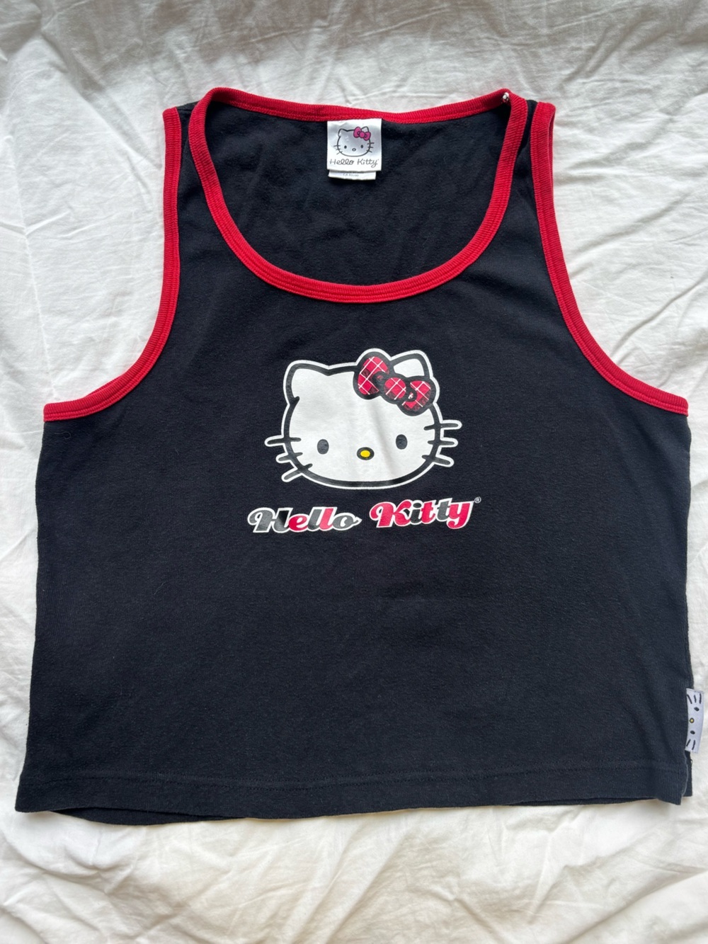 Vintage 2004 Sanrio Hello Kitty Black Red Ringer Tank Top Size L Y2K
